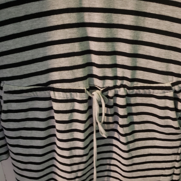 2 /$15 NWT tunique/dress - Picture 2 of 4